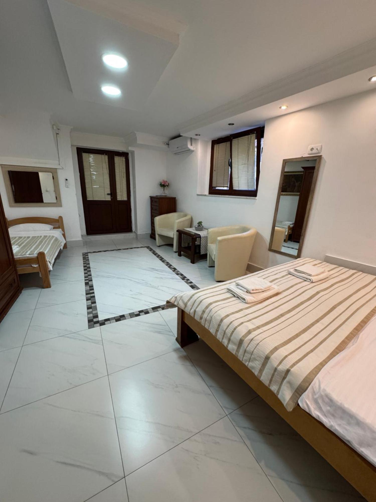 Vita Mundo Hotel Kotor Eksteriør billede